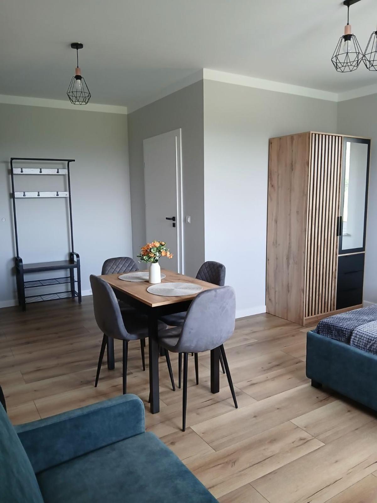 Noclegi Sunny House Witanowice Екстериор снимка