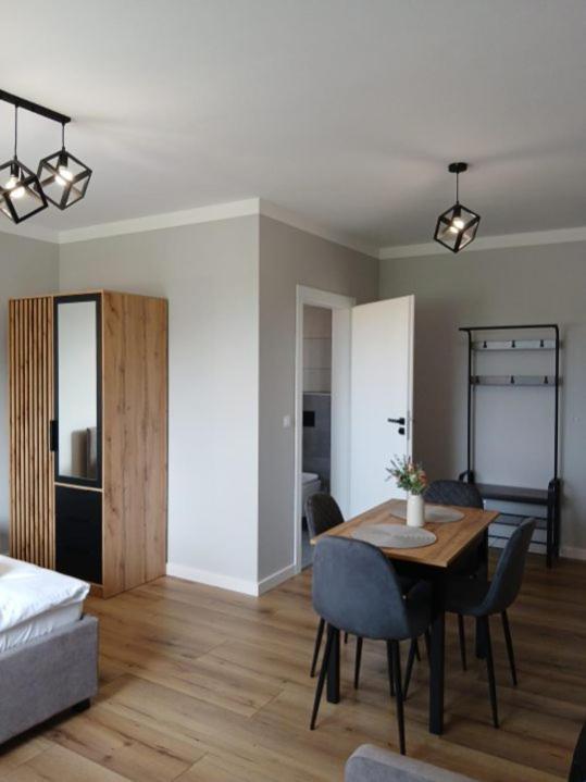 Noclegi Sunny House Witanowice Екстериор снимка