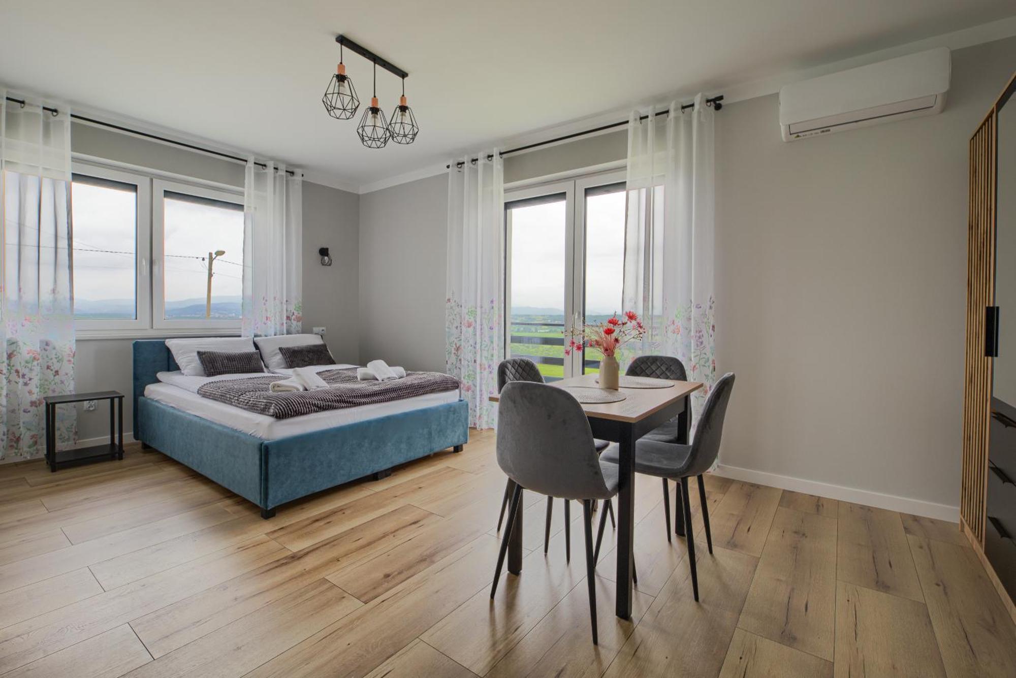 Noclegi Sunny House Witanowice Екстериор снимка